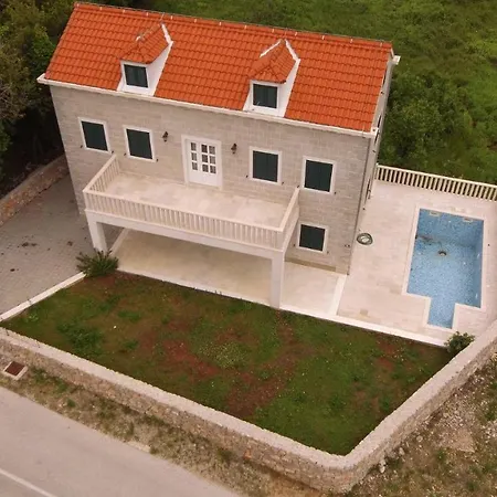 Leen Dubrovnik Thurinici