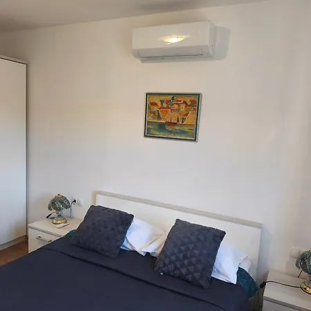 Leen Dubrovnik